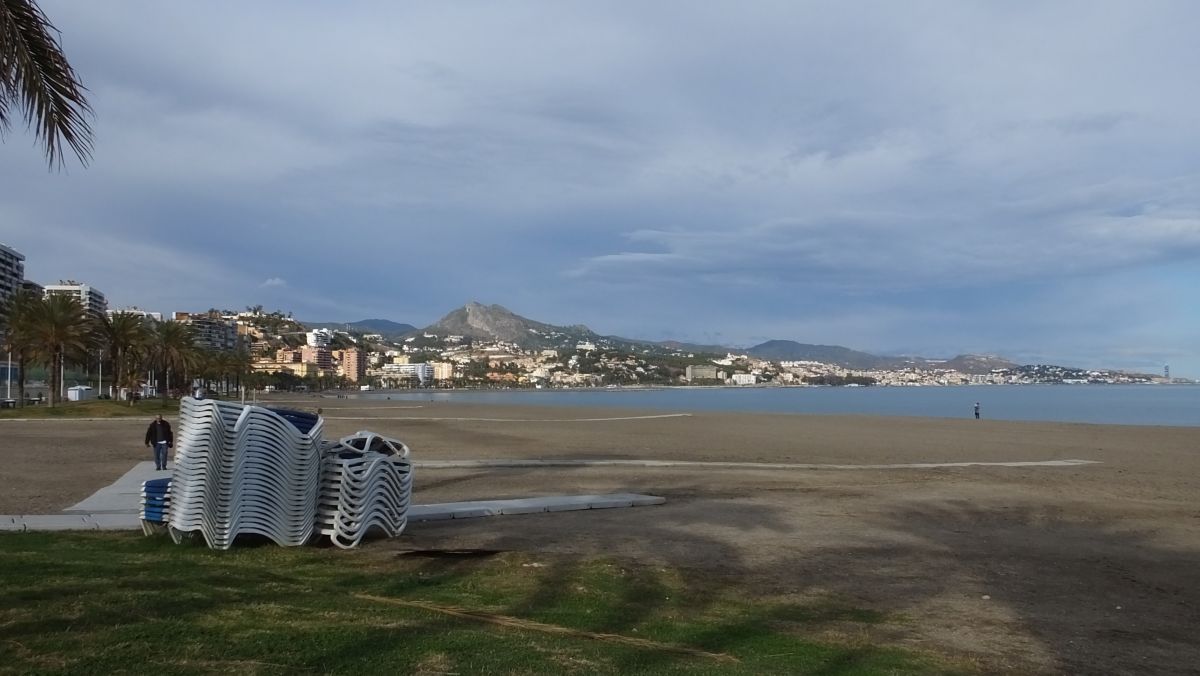 vereinsamter Strand