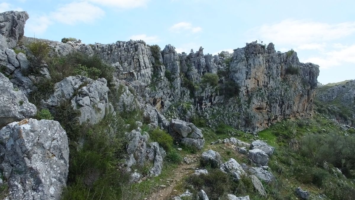 Weg zur Cueva de El Hundidero