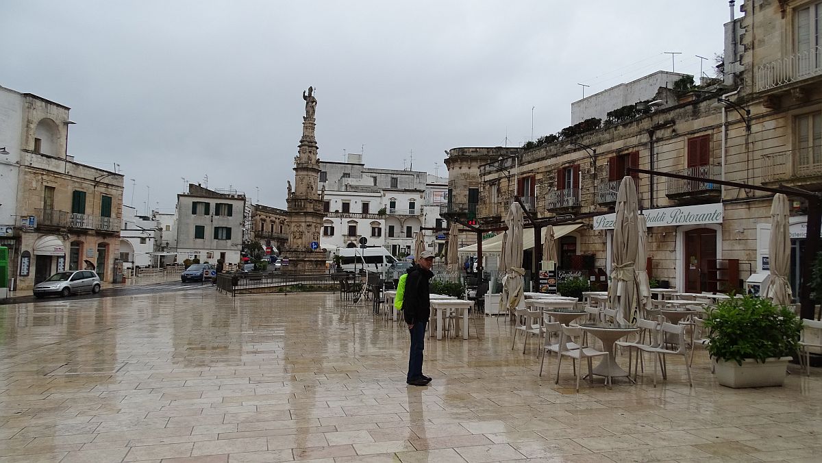 Ostuni, Piazza della Libertà