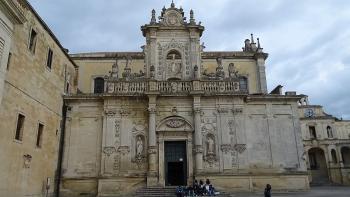 Lecce, Dom