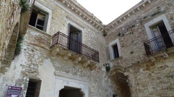 Craco, alter Palazzo