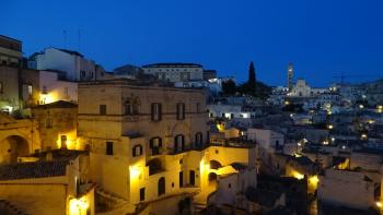 Matera in der Blauen Stunde