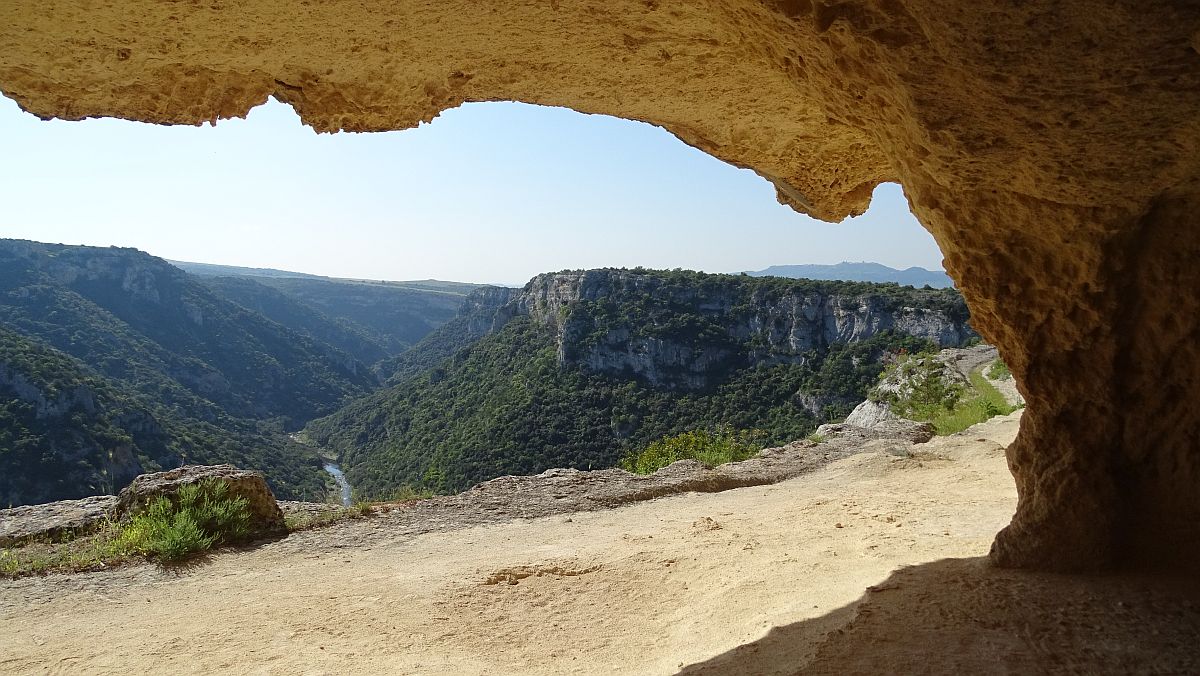 Höhlensiedlung mit Aussicht