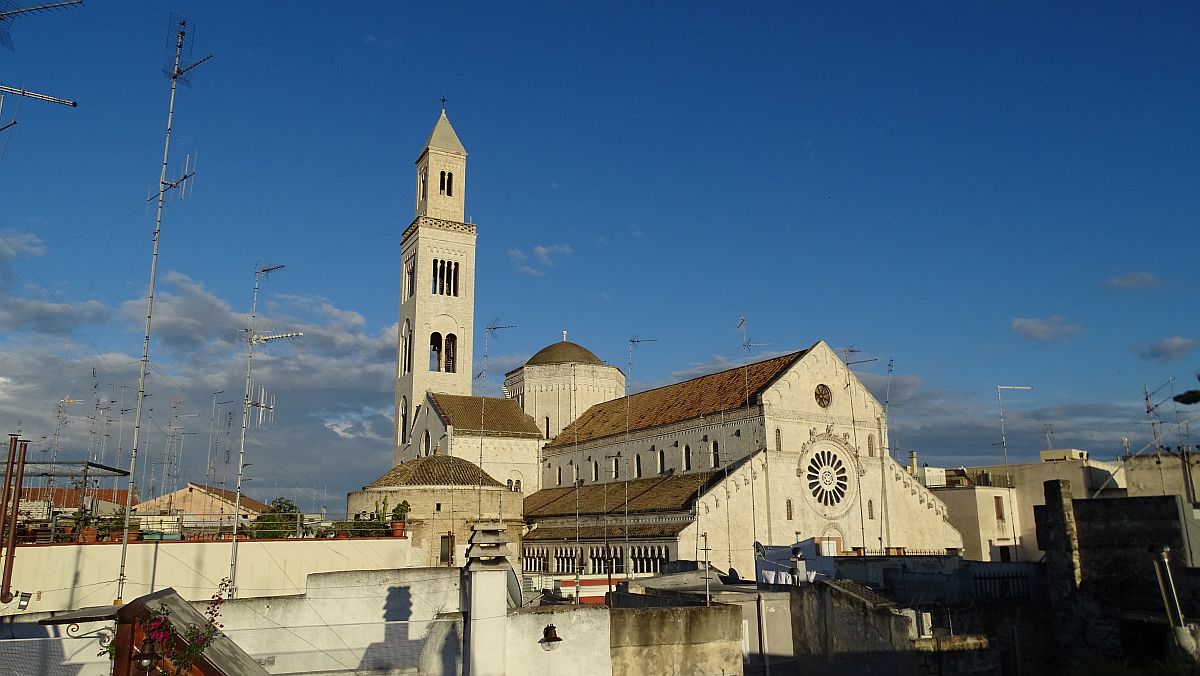 Bari, Cattedrale di San Sabino in der Abendsonne
