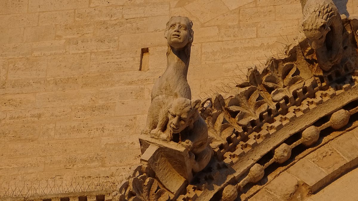 Bari, Cattedrale di San Sabino gar schauerliche Gestalten