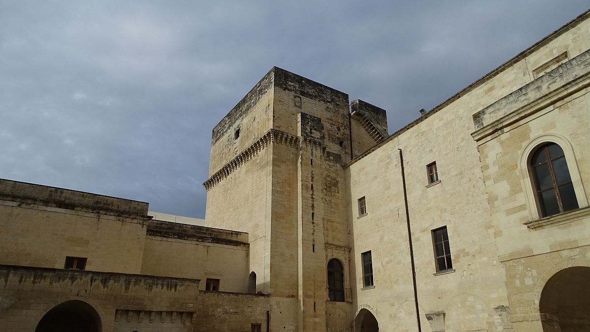 Lecce, Castello Carlo V