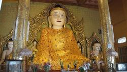 Der einzige Buddha der Welt mit Brille