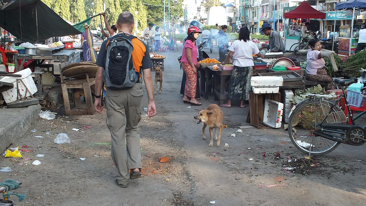 Pyaw Straßenmarkt