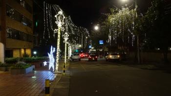 immer noch Weihnachtsschmuck