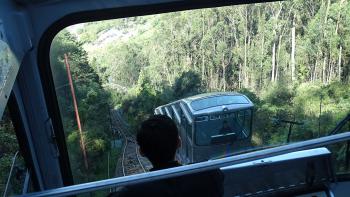 Zahnradbahn nach unten