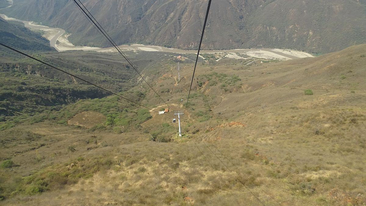 Seilbahn 1000 Meter hinab und wieder hinauf