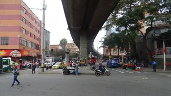 Metro de Medellín, einzige Hochbahn Kolumbiens