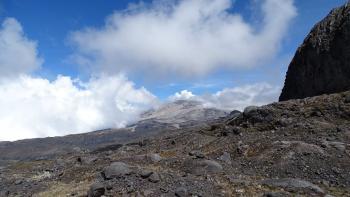 Der Nevado del Ruiz dampft immer noch