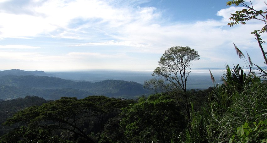 Blick hinunter in die Ebene bis Panama 