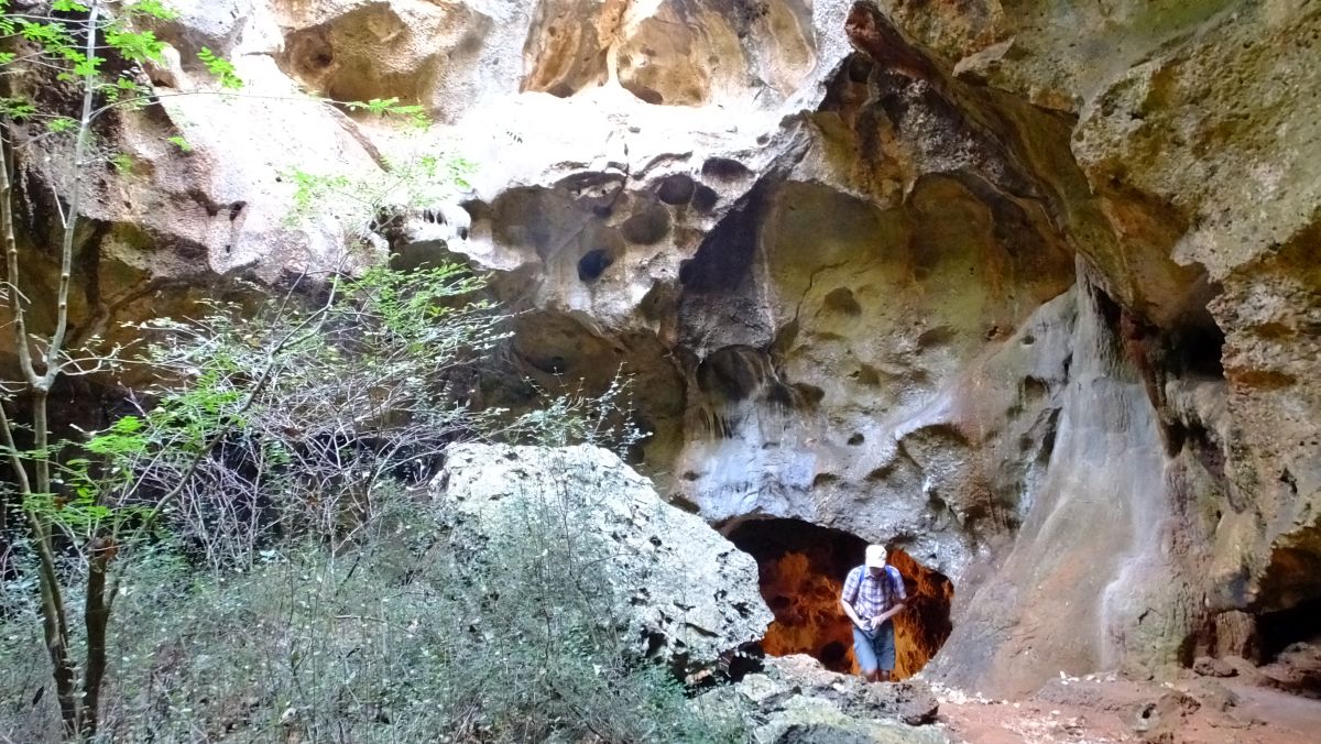 Höhlenerkundung in Guajimico