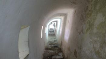 Tunnel zum Eingang Castillo de los Tres Reyes del Morro