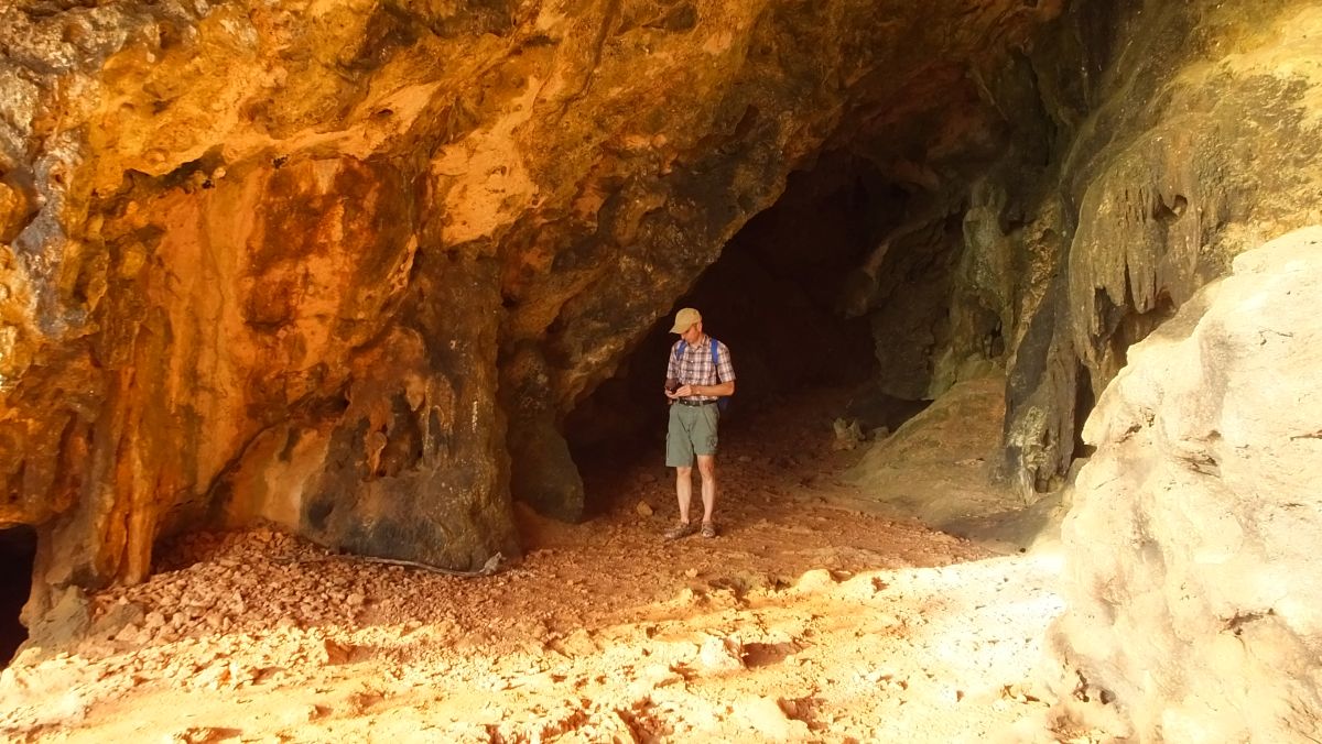 Höhlenerkundung in Guajimico