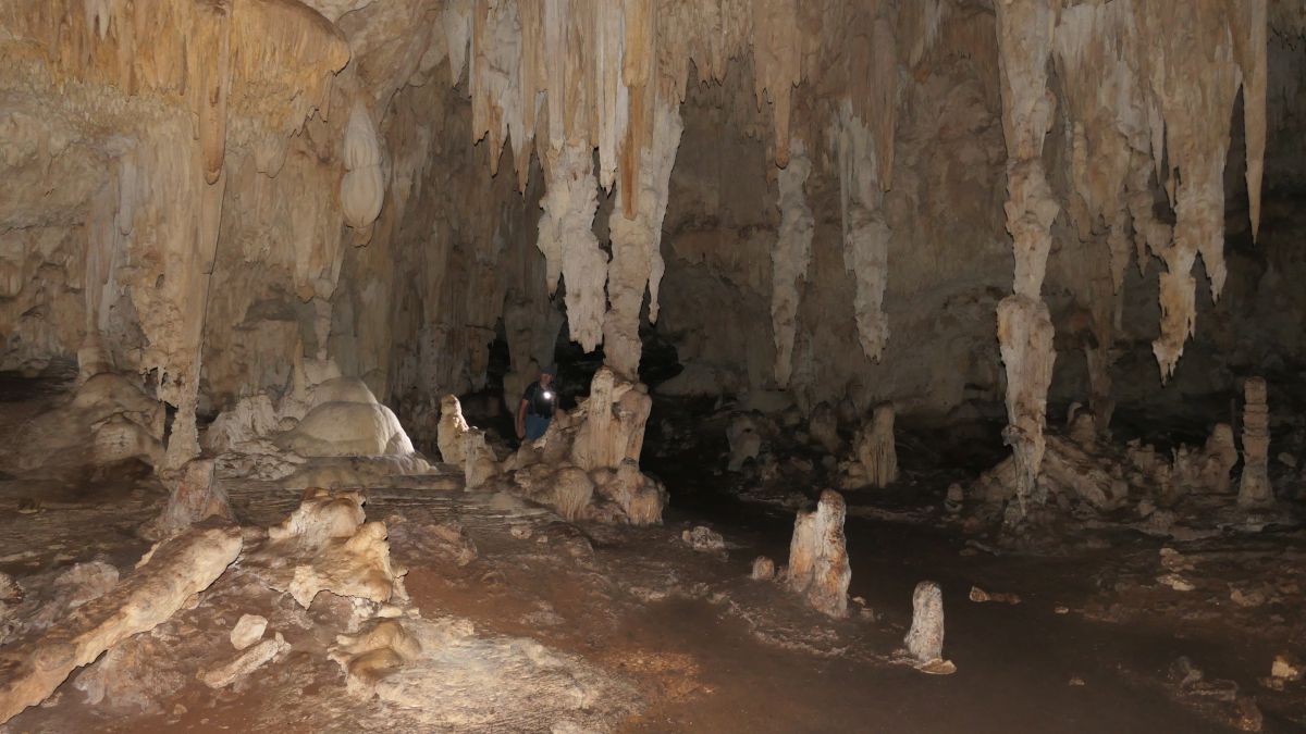 Cueva del Puente