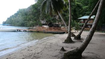 Playa Cueva De La Arena