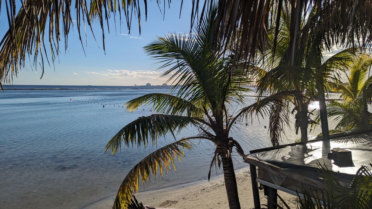 Boca Chica, der ohrenbetäubende Musiklärm konnte nicht fotografiert werden