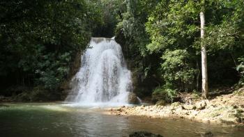 kleiner Wasserfall vor dem eigentlichen