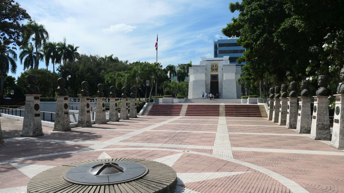 Altar de la Patria, wir fühlten uns etwas an den Roten Platz erinnert