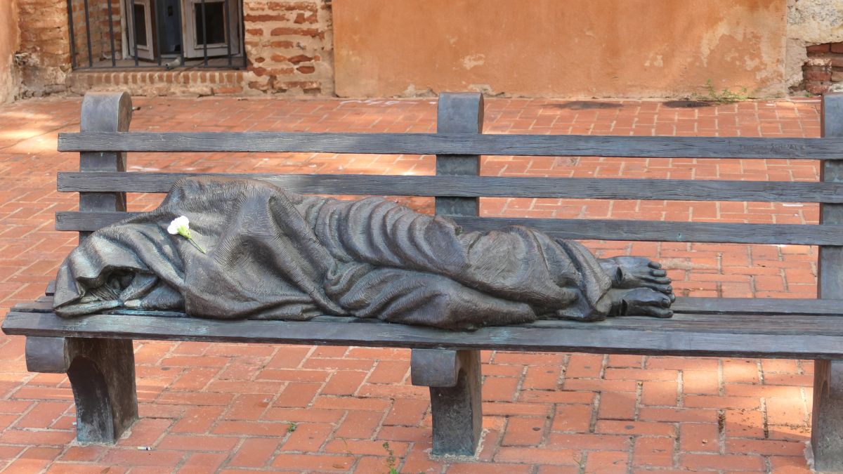 Denkmal am Convento de Los Dominicos