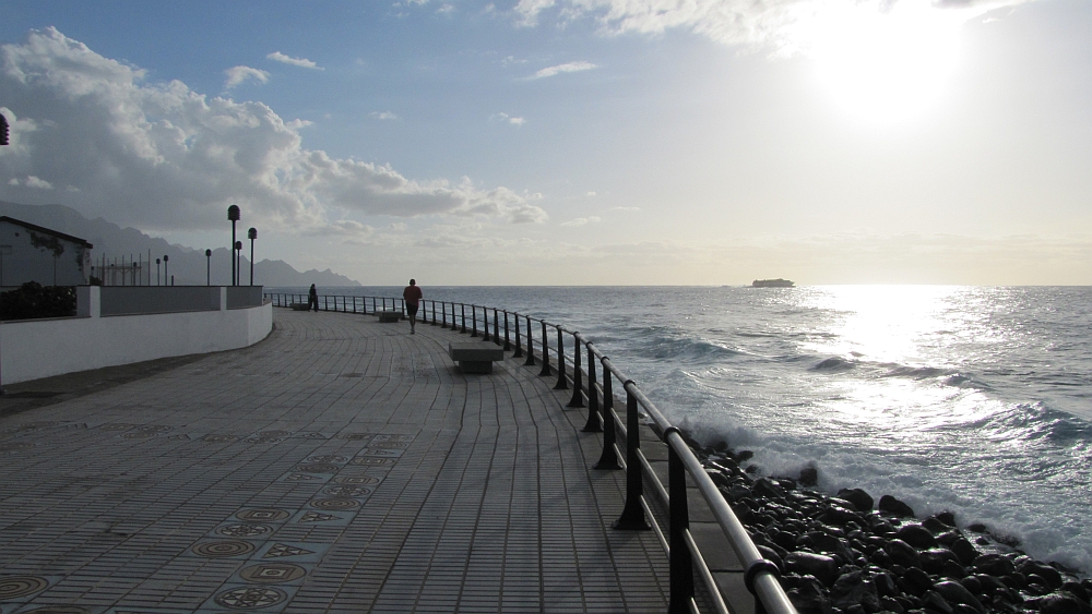 Standpromenade von Puerto de las Nieves