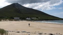 Strandszene auf Achill Island