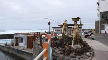 Fischer und Fischverkäuferin