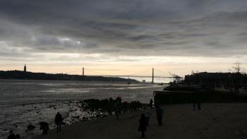 Ponte 25 de Abril