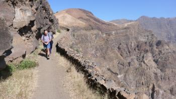 Weg in der Steilwand