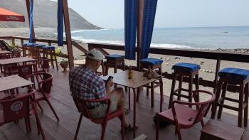 ein Bier in der Tarrafal Paradise Beach Bar