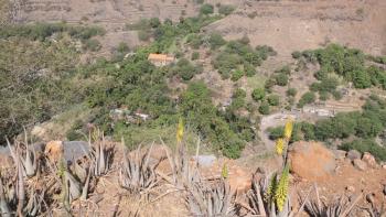 Blick vom Fort hinunter ins Tal