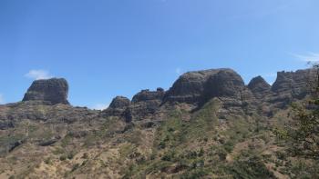 Bergkette oberhalb von São Jorge dos Órgãos