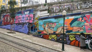 von der Stadtverwaltung für Straßenkünstler geschaffene Flächen