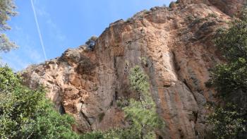 „Regenbogenwand“ in der Lissos-Schlucht