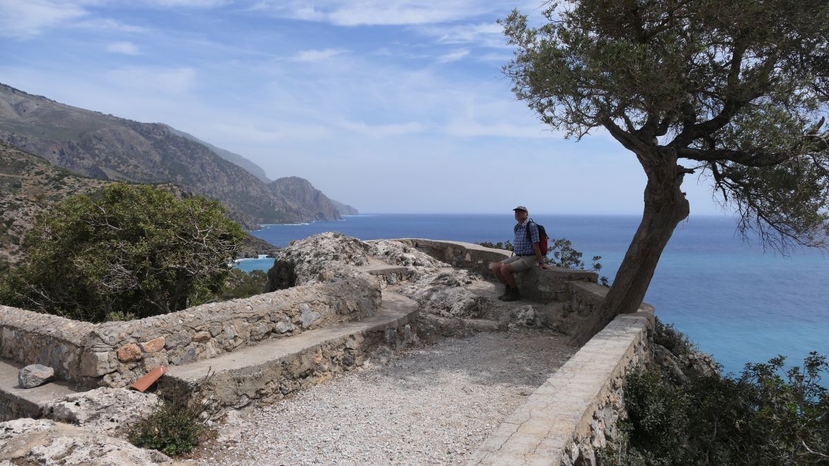 Aussichtspunkt an der Kirche Agia Irini