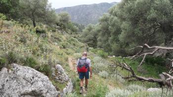 Abstieg nach Livadas
