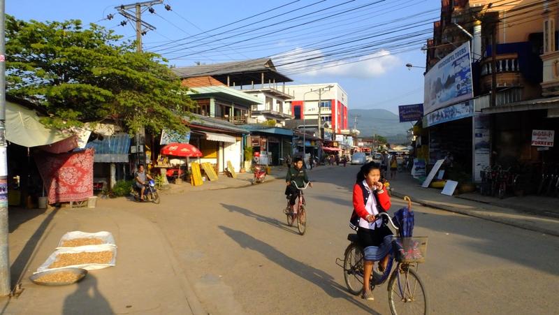 Vang Vieng downtown