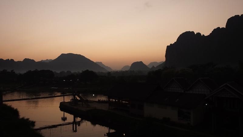 abends in Vang Vieng