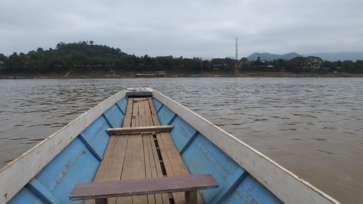 Fährboot zurück