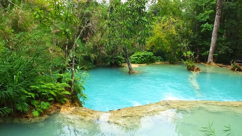 angeblich färben Mineralien das wasser so blau