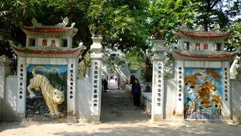 Den Ngoc Son (Jadeberg-Tempel) im Hoan Kiem See