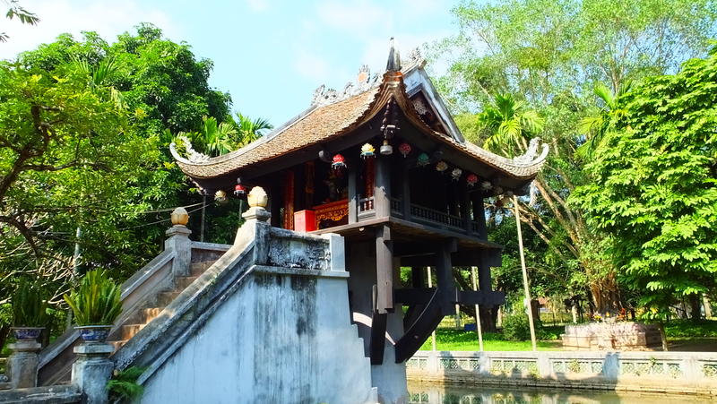 Ein-Säulen-Pagode am Ho Chi Minh Museum