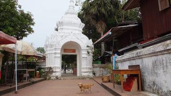 östlicher Eingang Wat Xieng Thong