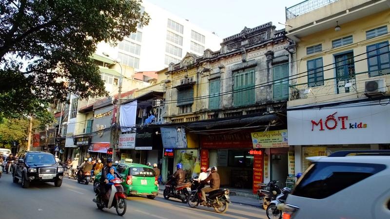in den Straßen von Hanoi
