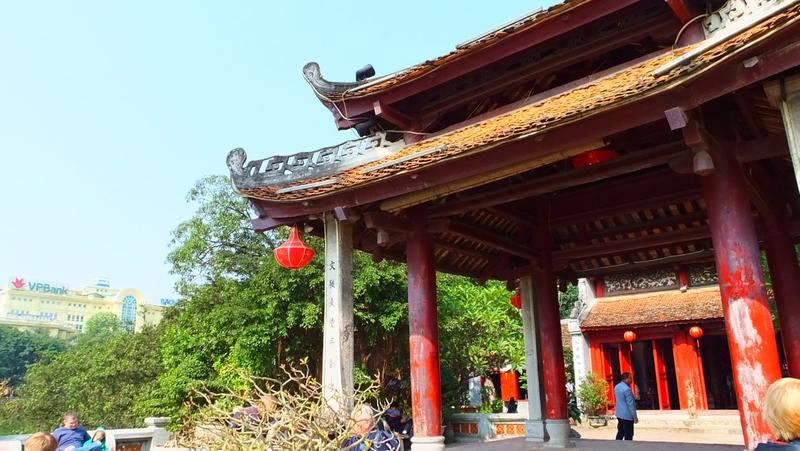 Den Ngoc Son (Jadeberg-Tempel) im Hoan Kiem See