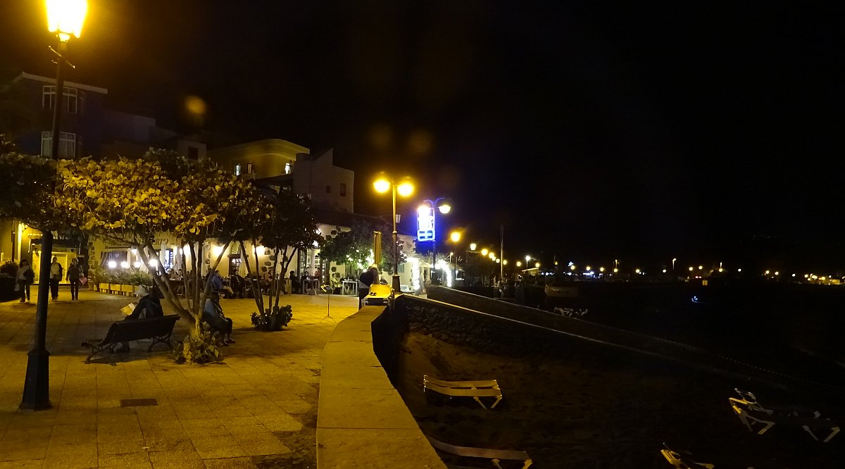 ein letzter Abend an der Strandpromenade in Puerto de Tazacorte