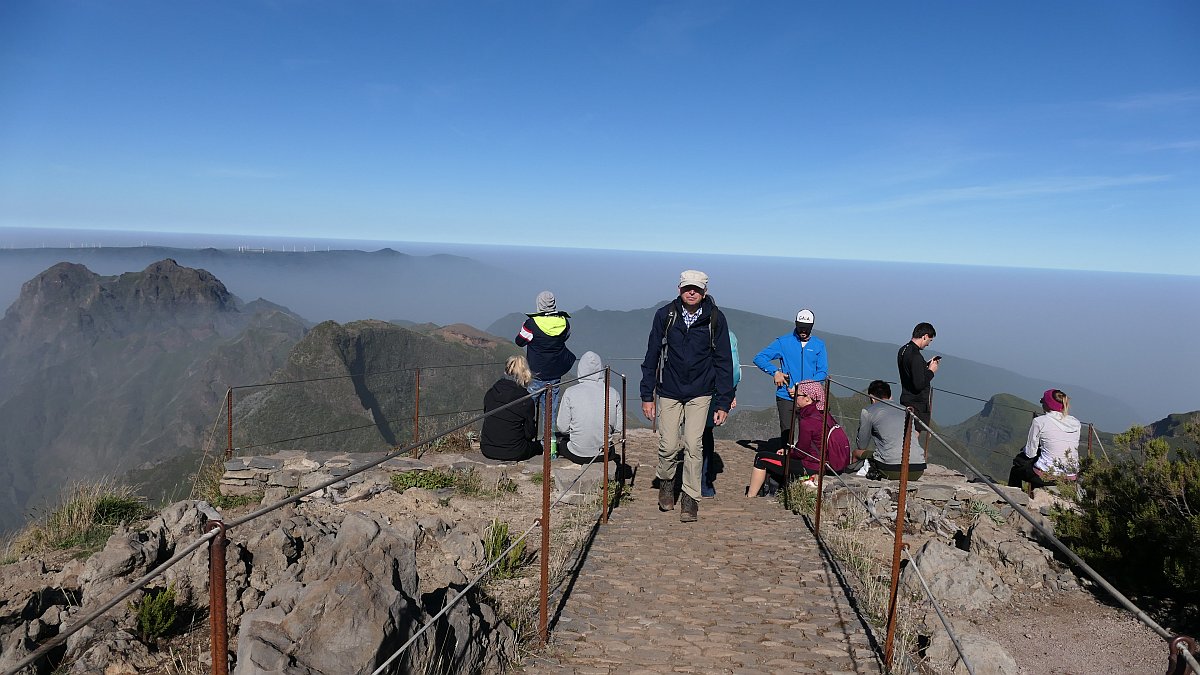 ganz schön was lost auf dem Gipfel des Pico Ruivo